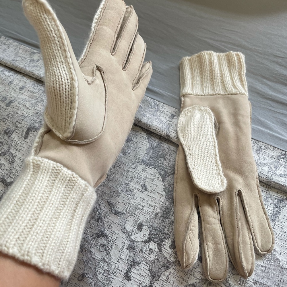 Lambskin and cashmere gloves